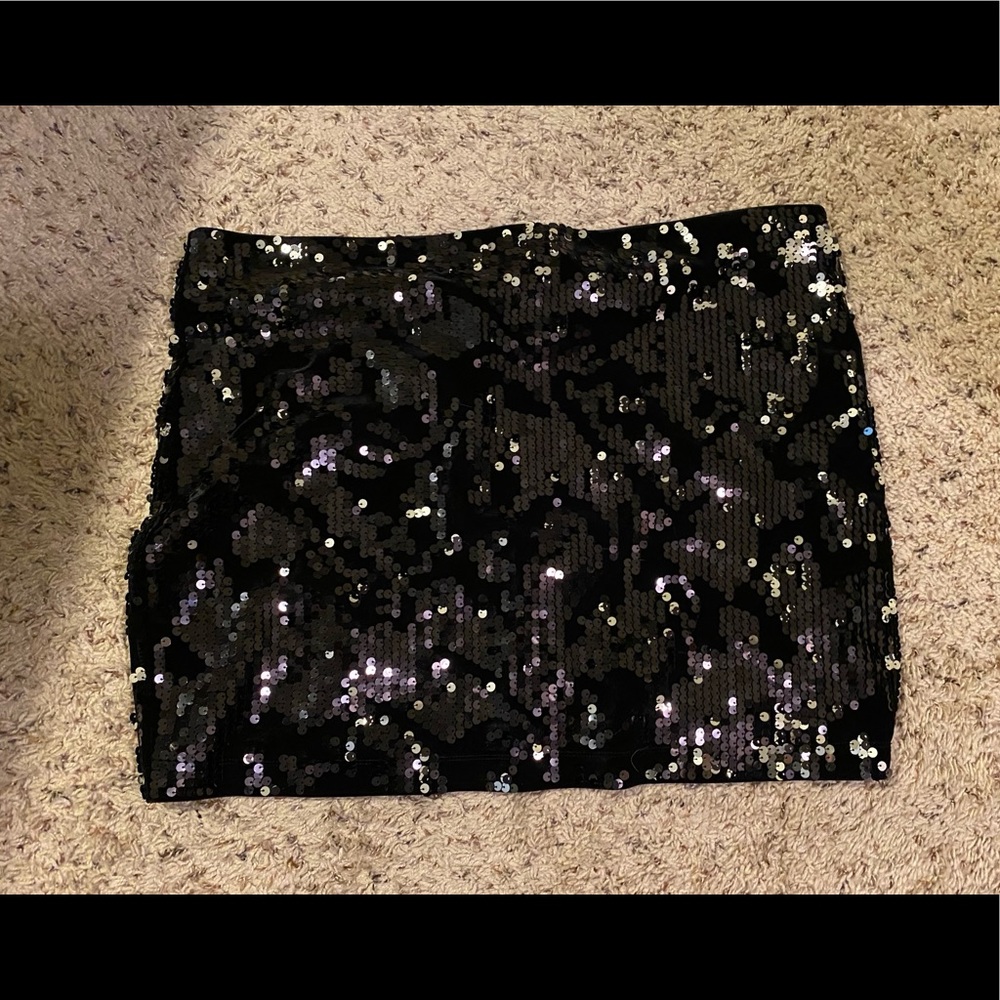 Express high waisted sequins mini skirt XL